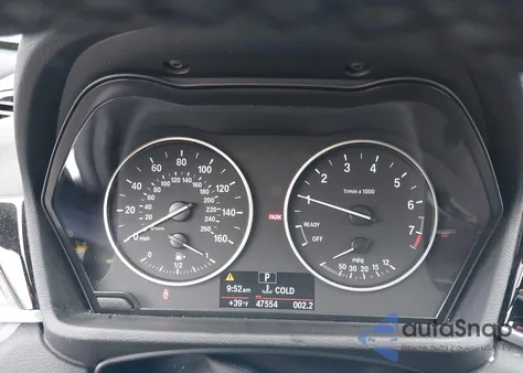 2018 BMW X1 xDrive28I из США, поврежденный, VIN WBXHT3C35J5K31940